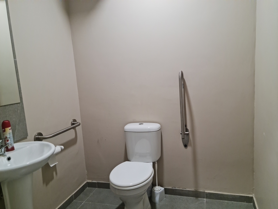 To Let commercial Property for Rent in Firgrove Western Cape